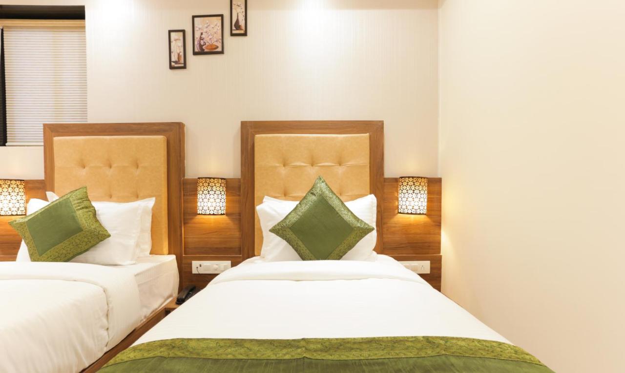 Hotel Amber Palace Mumbai Central 外观 照片
