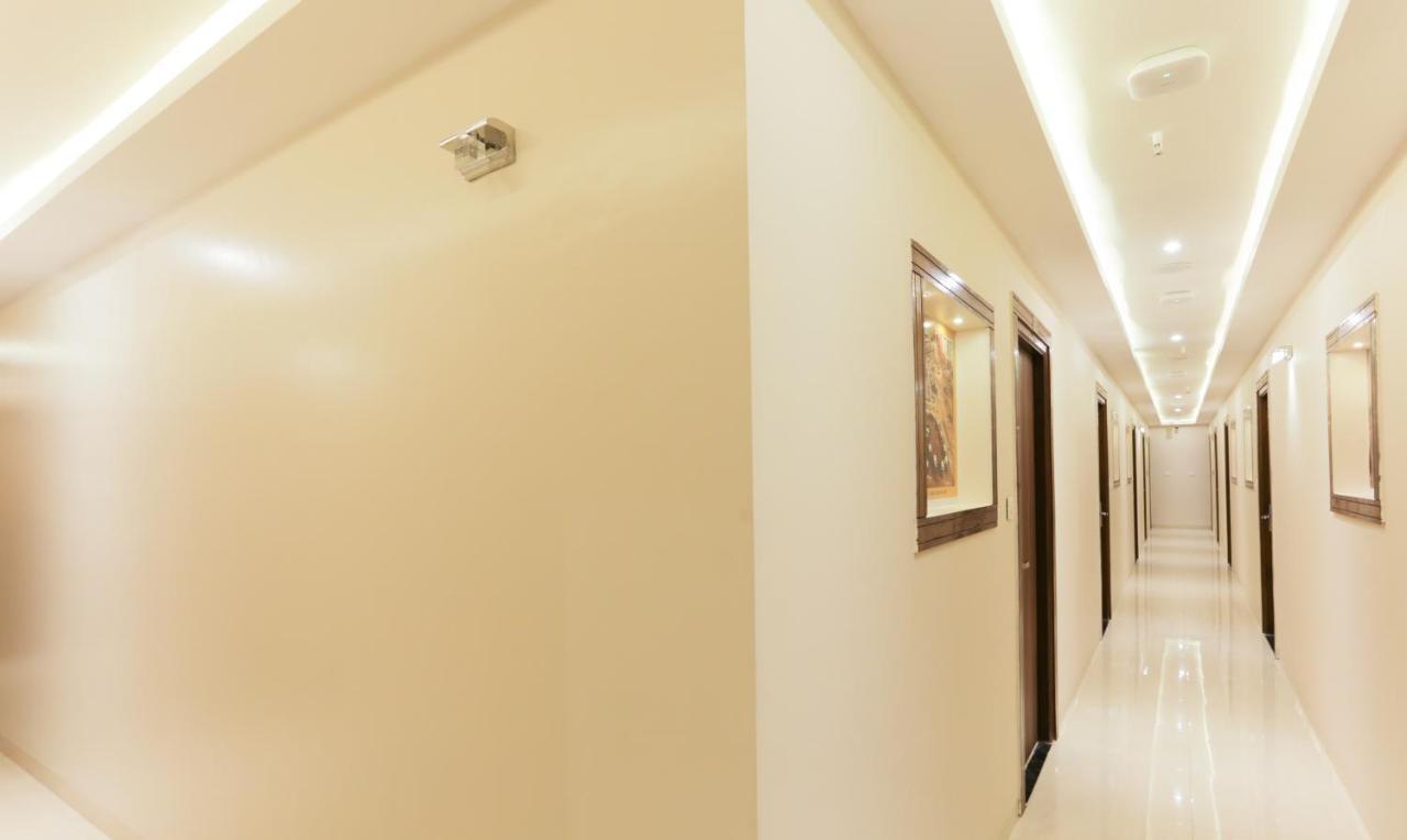Hotel Amber Palace Mumbai Central 外观 照片