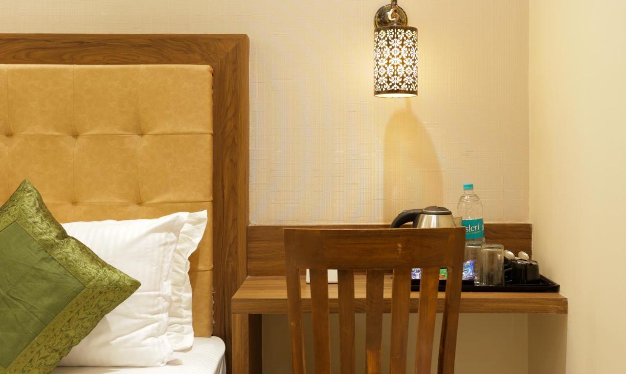 Hotel Amber Palace Mumbai Central 外观 照片