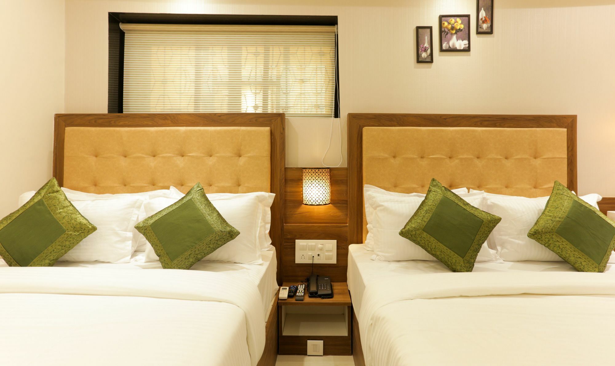 Hotel Amber Palace Mumbai Central 外观 照片