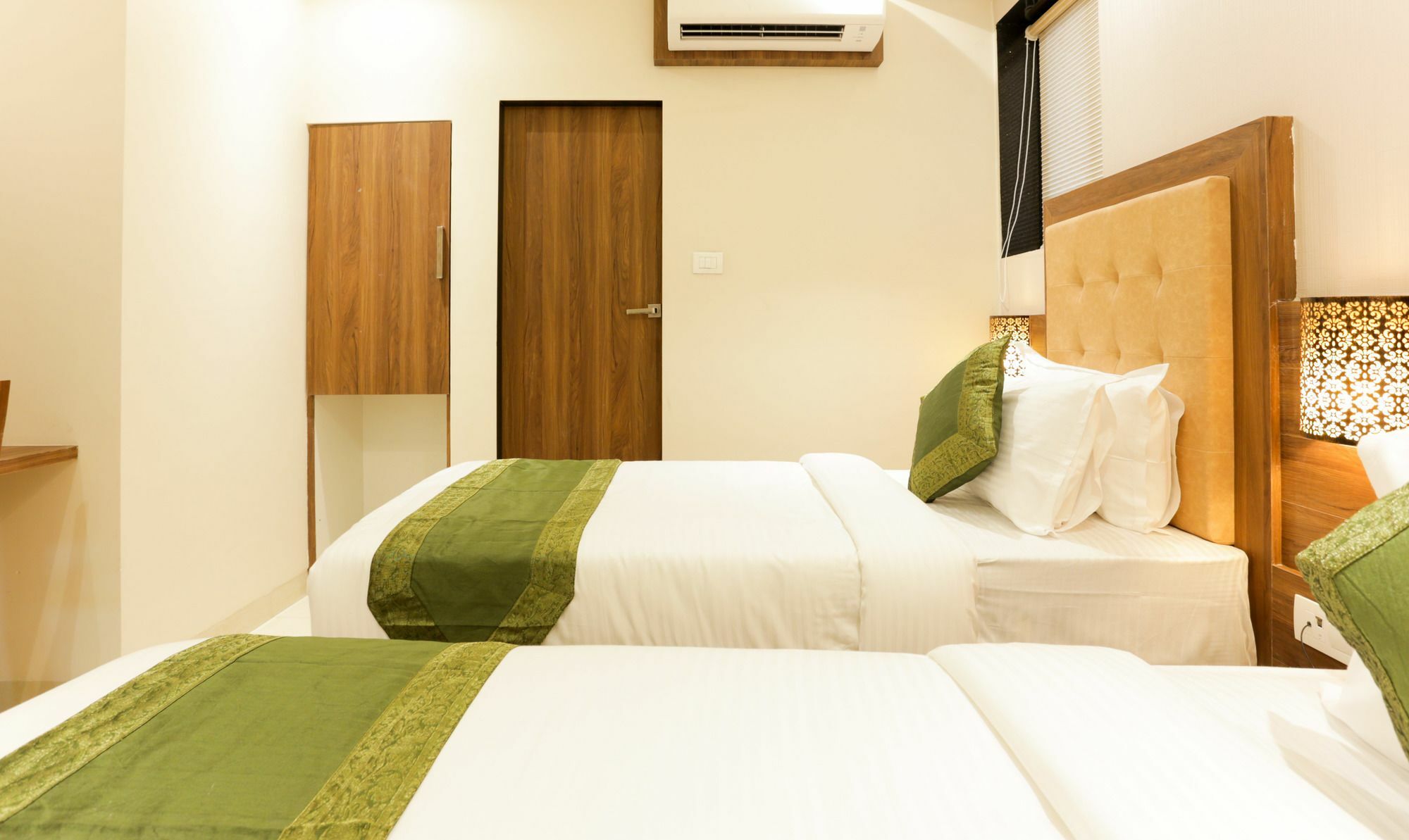 Hotel Amber Palace Mumbai Central 外观 照片